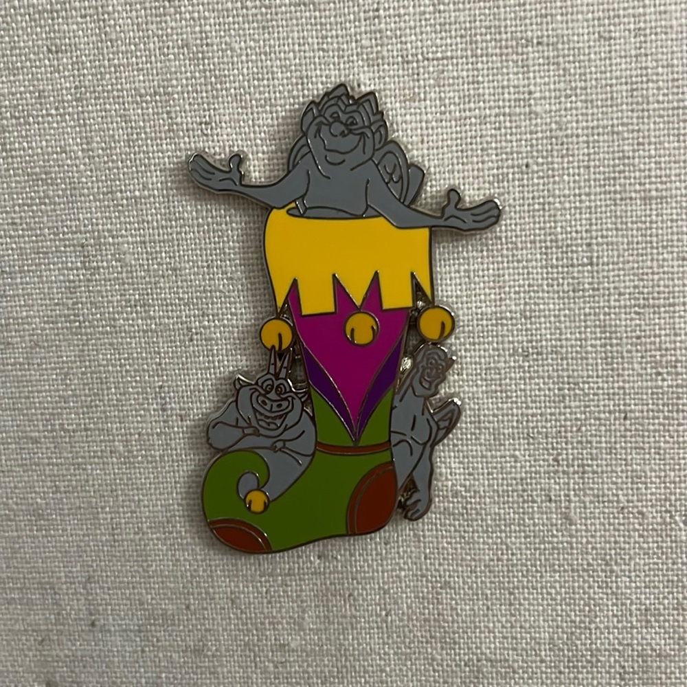Hunchback of  Notre Dame Christmas stocking Disney pin